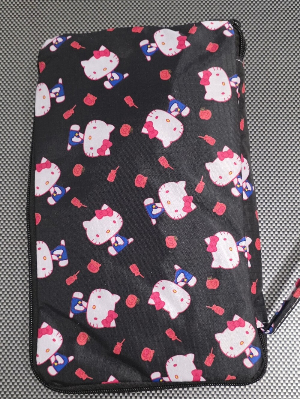 Sanrio Hello Kitty Foldable Packable Travel Duffle Tote Bag Black Luggage Sleeve